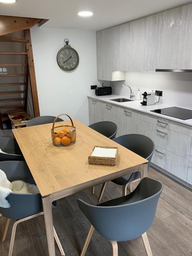Tuca Del Mont Apartment เบนาสเก ภายนอก รูปภาพ